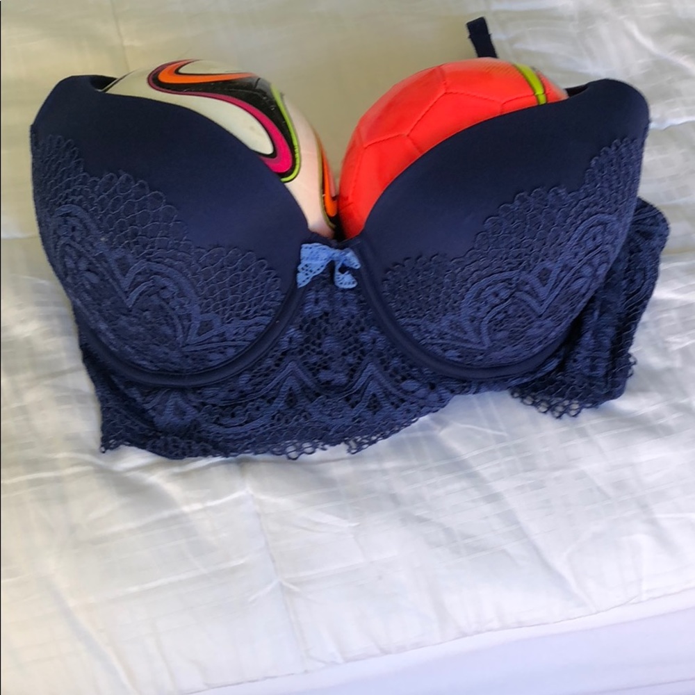 Pre loved Victoria secret bra